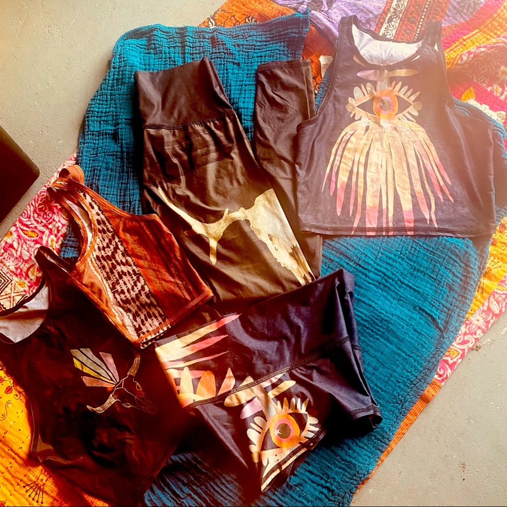 Teeki bundle